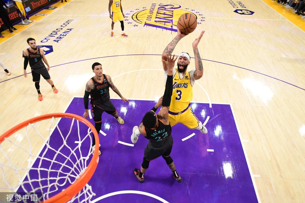 两人的对决 两人的对决